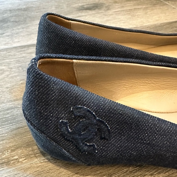 CHANEL denim ballet flats, rubber sole, low vamp, size 38.5 - Picture 6 of 10